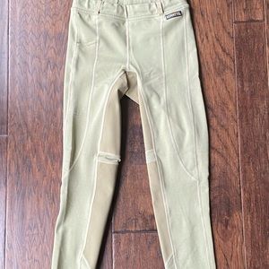 Kerrits girls full seat riding tights.